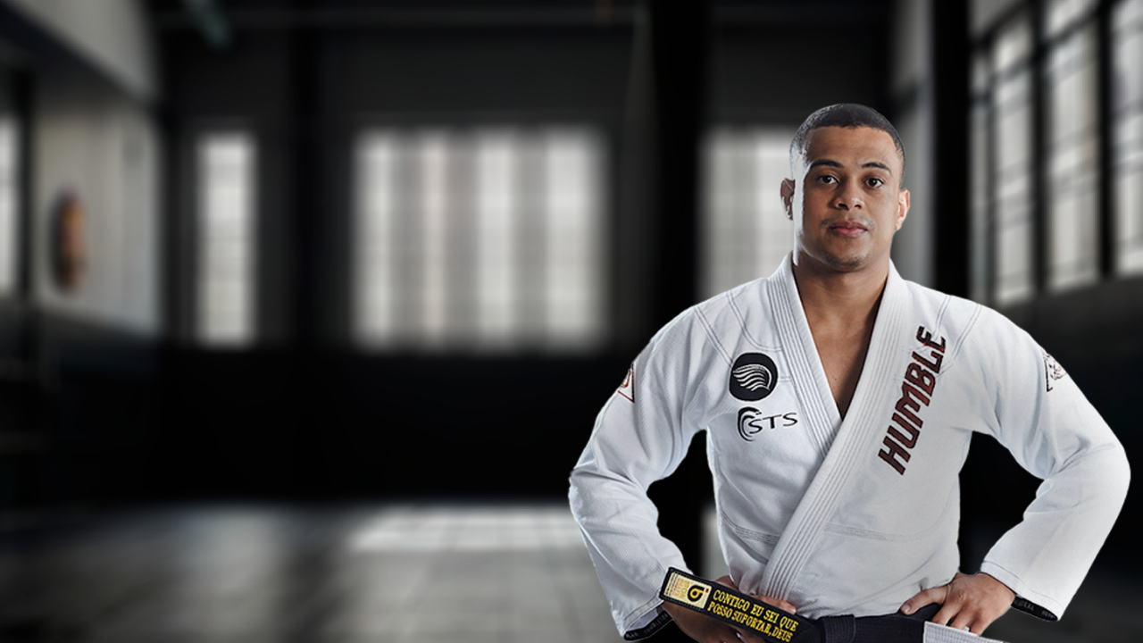 Alex Munis, faixa preta de Jiu-Jitsu